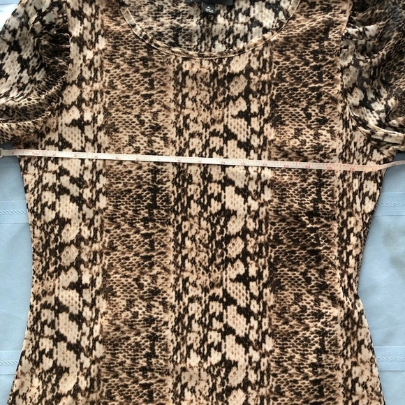 INC Snakeskin Animal Print Mesh Blouse. 3/4 sleeve  stretchy pullover​ top 12P - Picture 3 of 9
